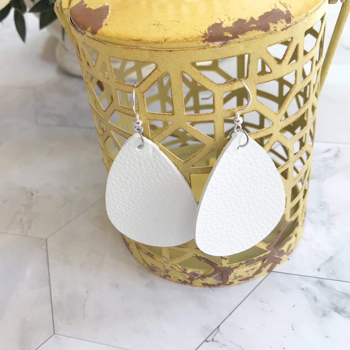 KellyMack.Co Style Accessories Maisy - White Drop Earrings